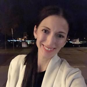 Meet your Posher, Stéphanie